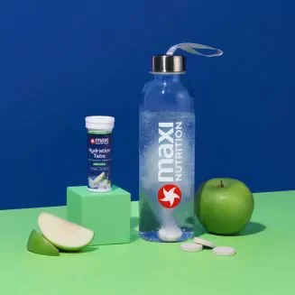 MaxiNutrition Hydration Tabs Green Apple 40g – Zubereitung in der Flasche